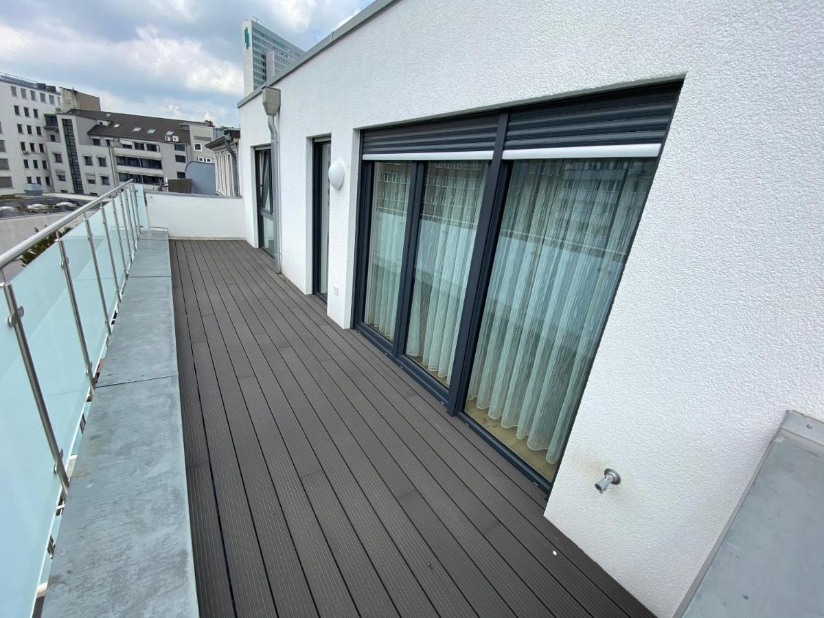 Sleep Inn Duesseldorf Suites Esterno foto