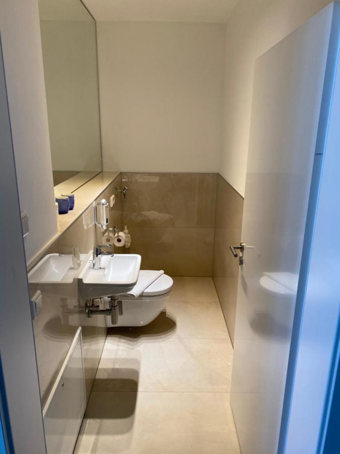 Sleep Inn Duesseldorf Suites Esterno foto